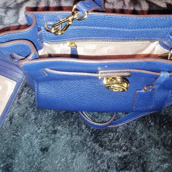 Michael Kors Hamilton Extra-Small - Picture 2 of 4